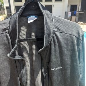 Columbia full zip hike jacket